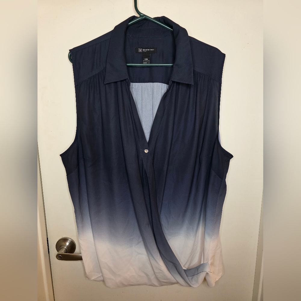 INC International Concepts Sleeveless Ombre Blouse‎ - Navy and White Size 24W
